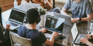 Las 5 mejores apps para encontrar proyectos freelance.